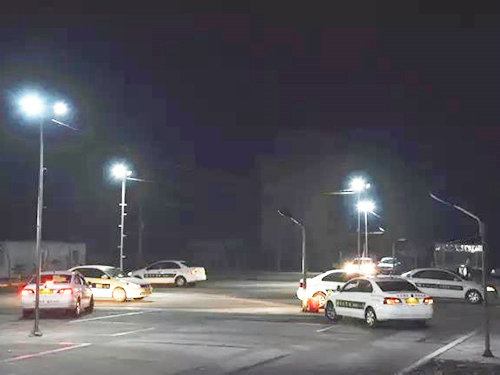 小型汽车C1